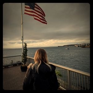 Meet your Posher, Kelly